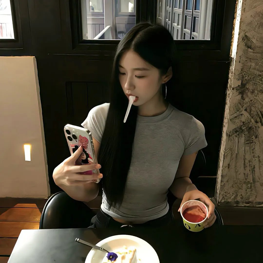 屋顶上的绿宝石